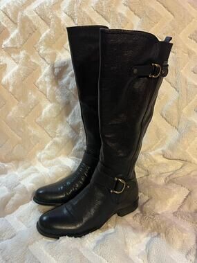 NWT black Naturalizer boots